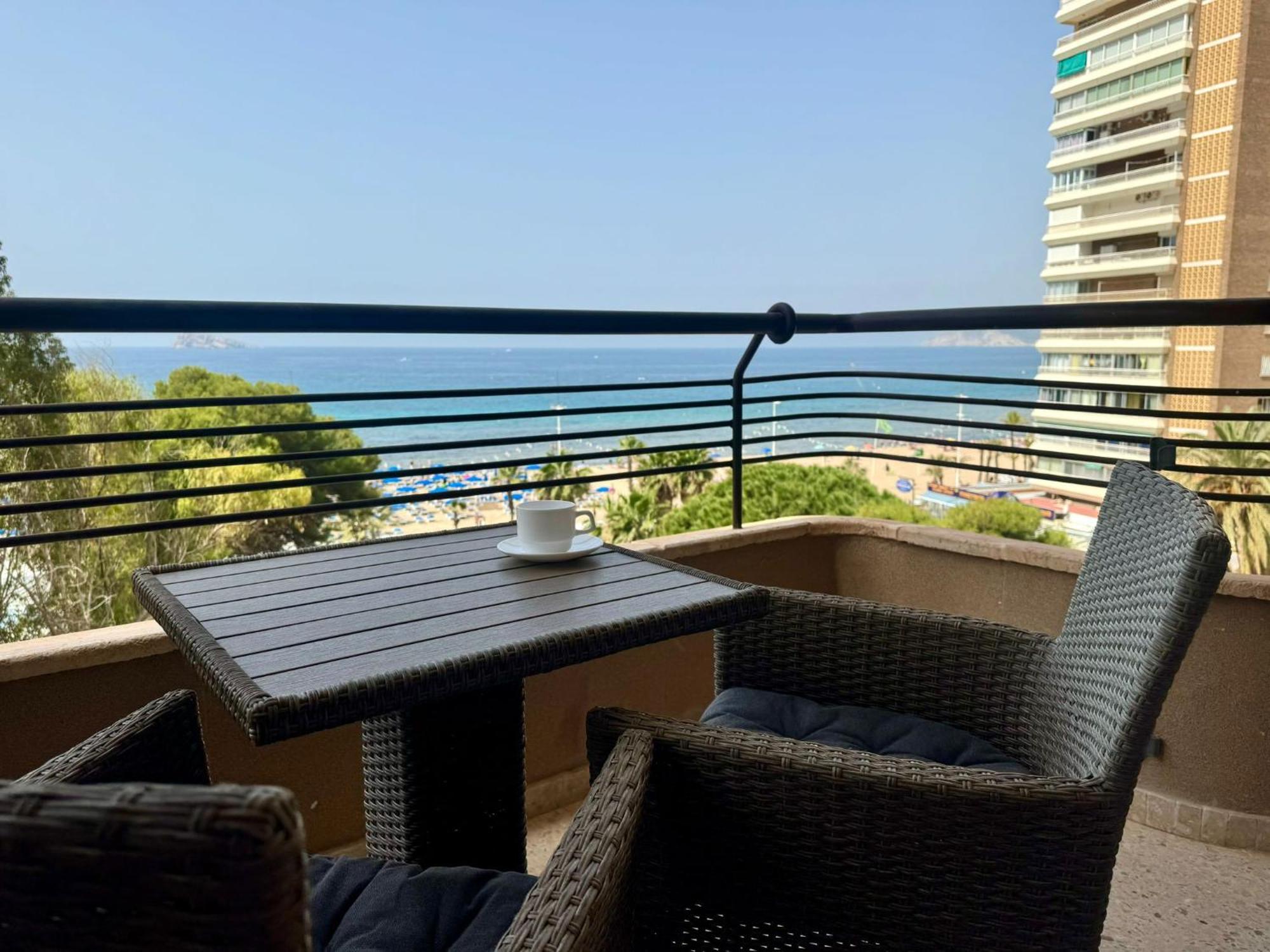 Apartamentos Coastal Haven Benidorm Kültér fotó